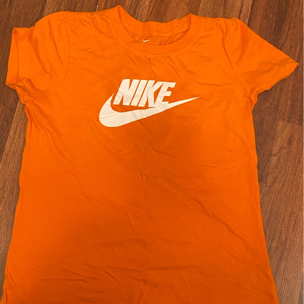 Nike Tee and Pro Dri-Fit Activewear Combo